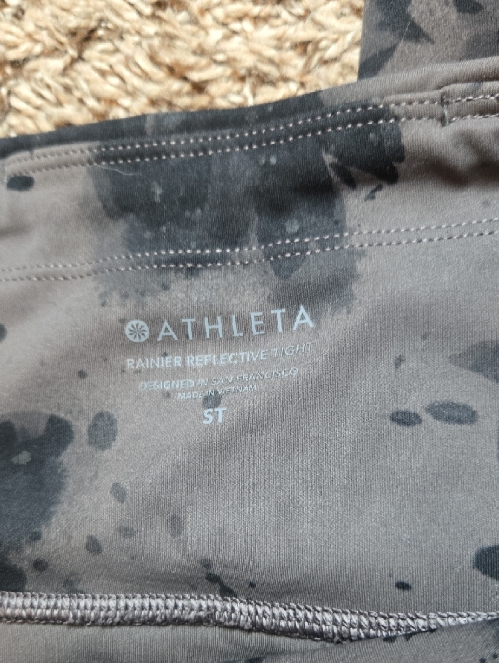 Athleta Rainier Reflective Tight Small Leggings Pants - Picture 3 of 3